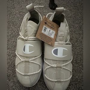 NWT womens size 8 Champion athletic shoes